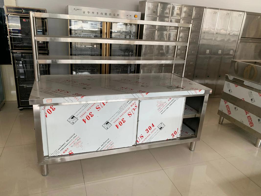 廚房不銹鋼工作臺系列 商用廚房與餐飲設備的理想之選